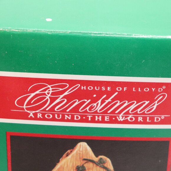 House of Lloyd Christmas Around the World Santa Music Box in a Box - Picture 2 of 10